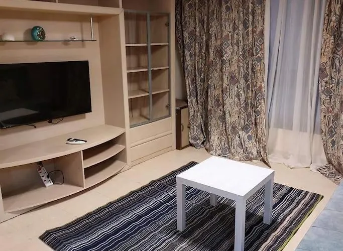 Esplanada Flat With Free Beach, No Single Men Хургада